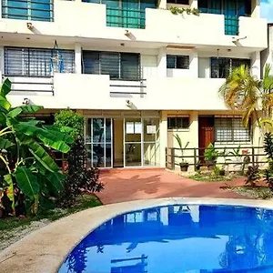 villa-laguna-cancun-kayaks-gratis.quintano-roohotels.com/